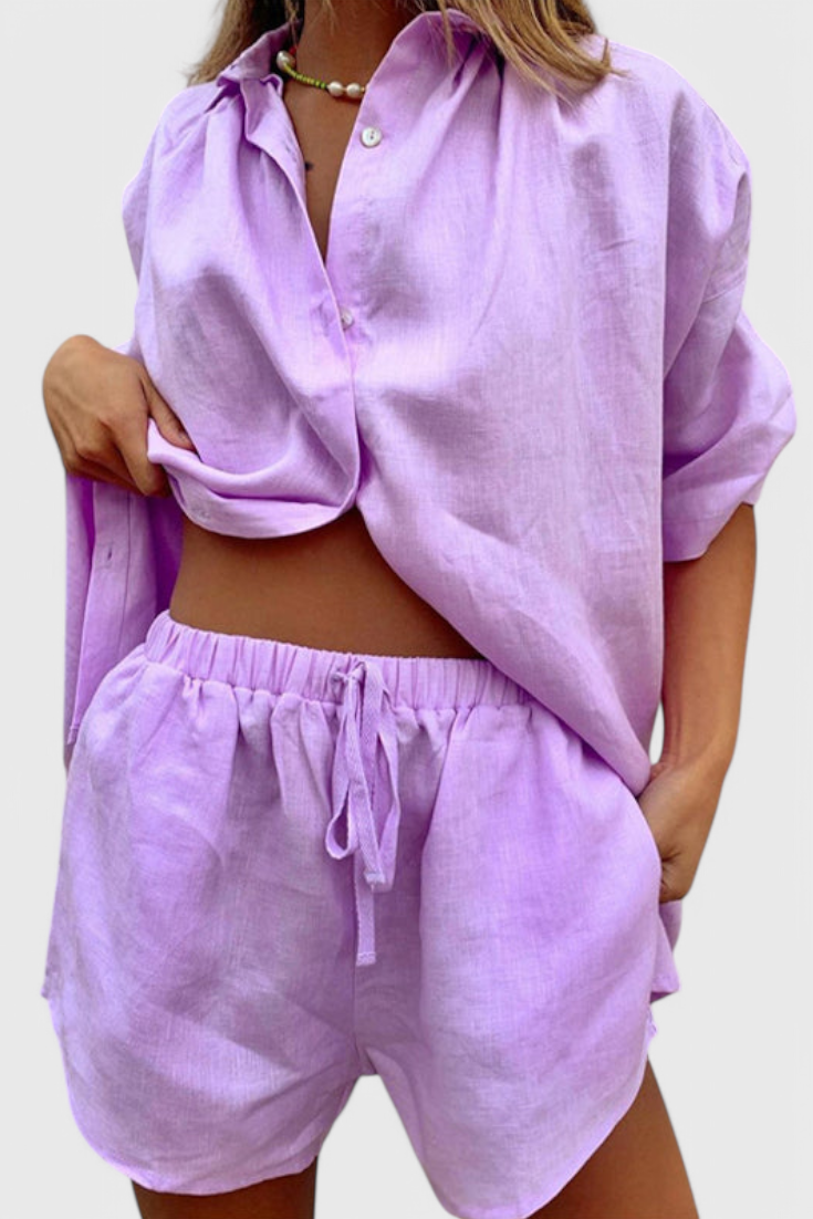 Anika Conjunto de Dos Piezas con Camisa de Botones y Pantalones Cortos con Cuerda