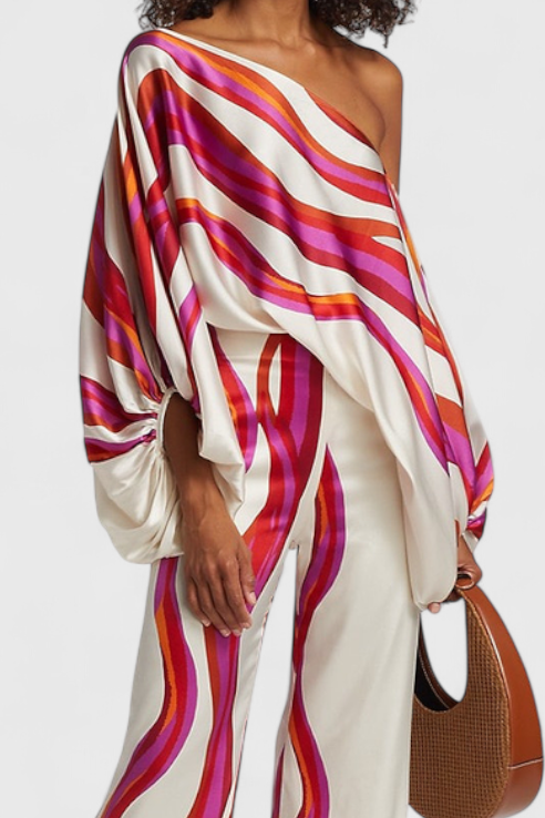 Sybella Conjunto de Dos Piezas con Hombros Descubiertos y Pantalones Amplios Estampados