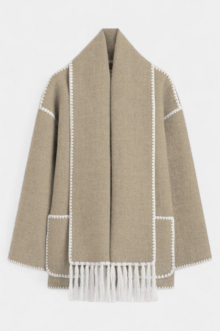 Pauline | Abrigo de Corte Suelto con Bufanda de Flecos Incorporada