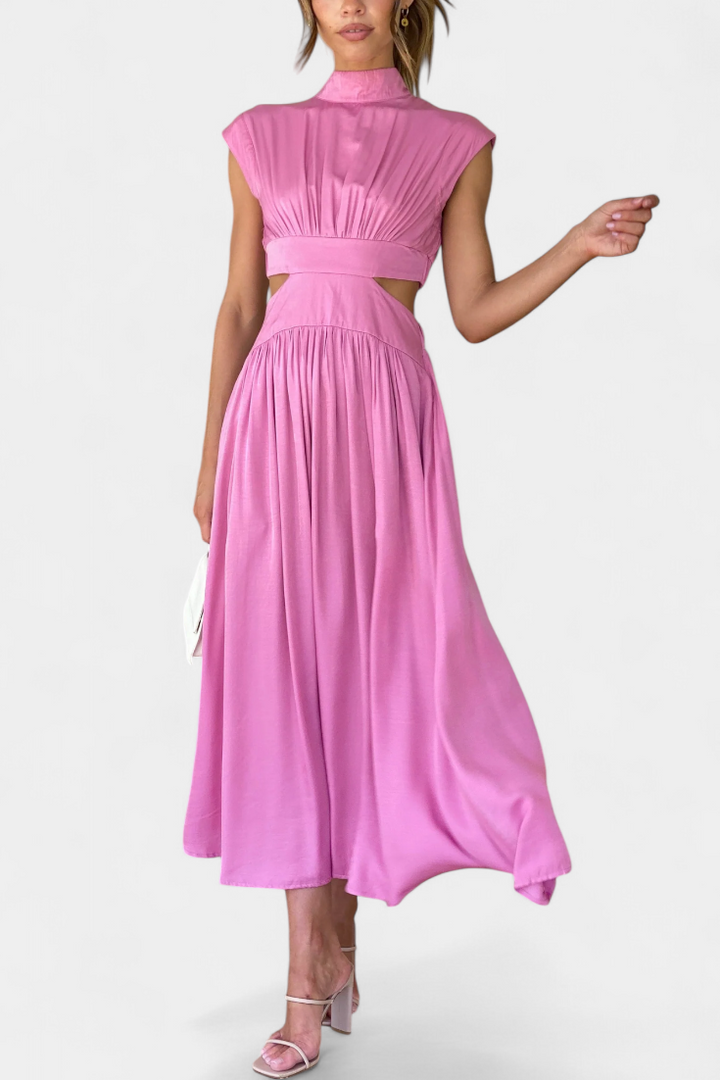 Jocelyn Conjunto Largo Minimalista con Escote Alto y Abertura Lateral